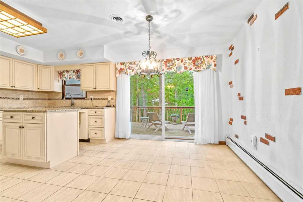 123 Birch Lane, New City, NY 10956 - Photo 6 of 46