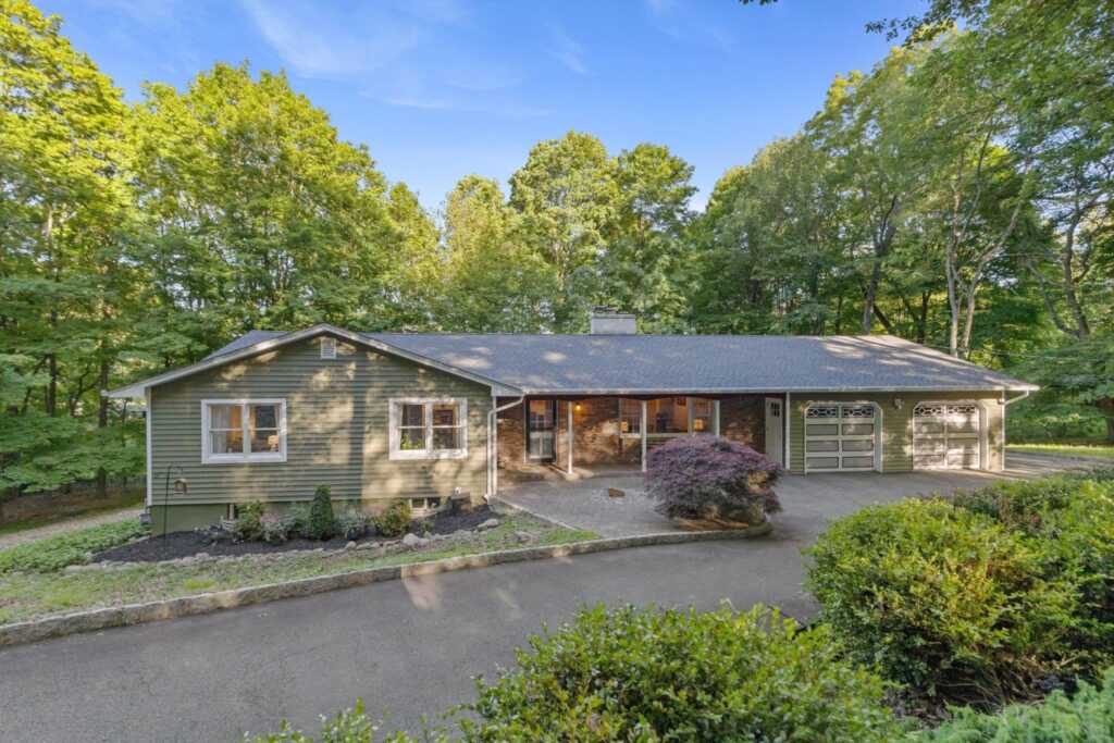447 Phillips Hill Road, New City, NY 10956