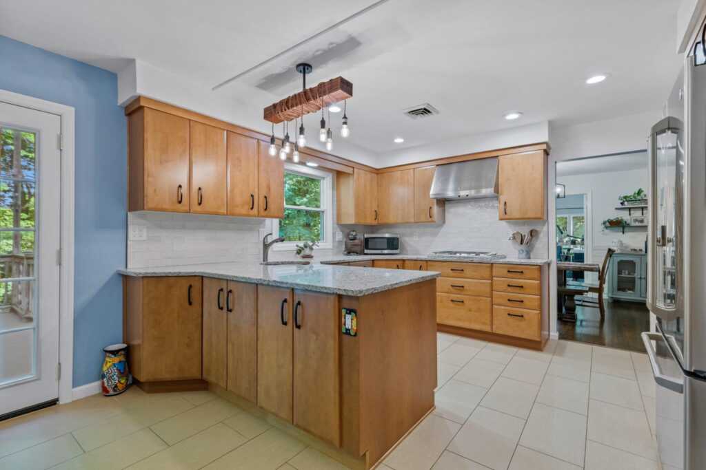 447 Phillips Hill Road, New City, NY 10956 - Photo 18 of 49