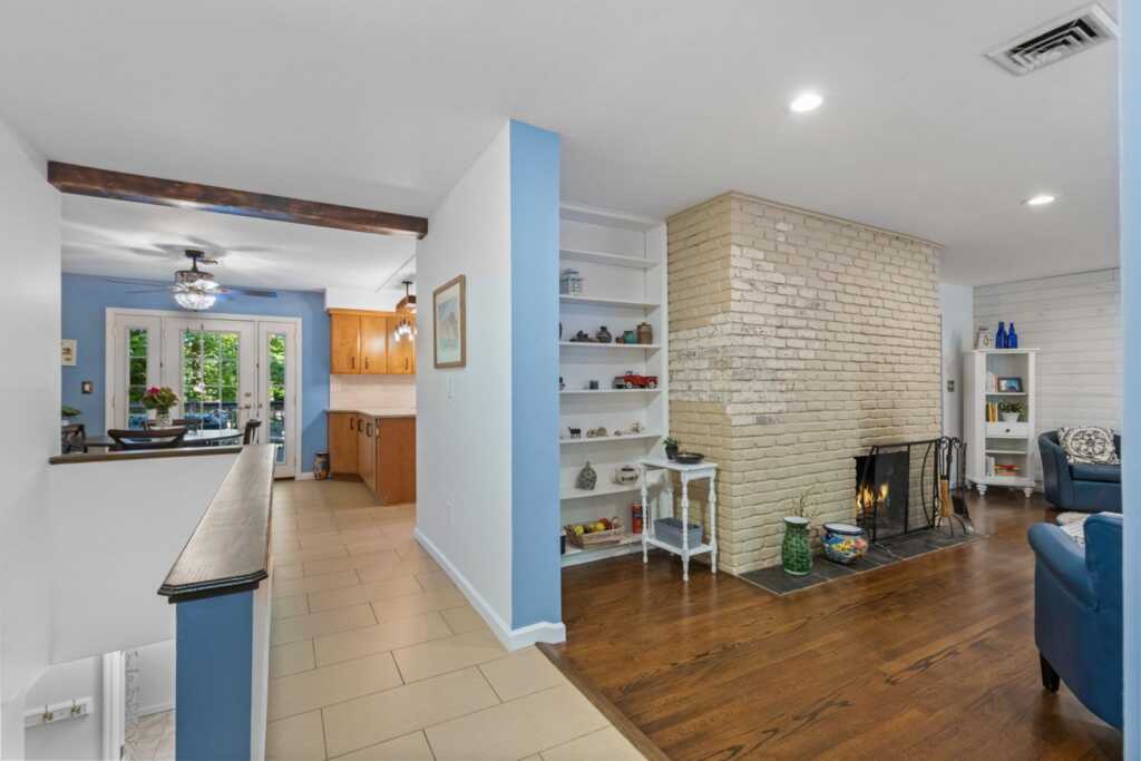 447 Phillips Hill Road, New City, NY 10956 - Photo 3 of 49