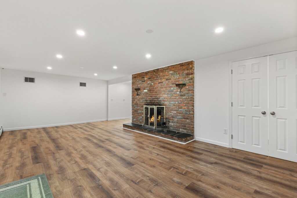 447 Phillips Hill Road, New City, NY 10956 - Photo 37 of 49