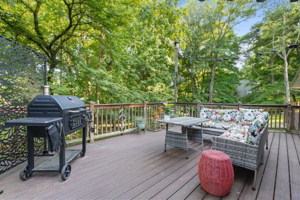 447 Phillips Hill Road, New City, NY 10956 - Photo 43 of 49