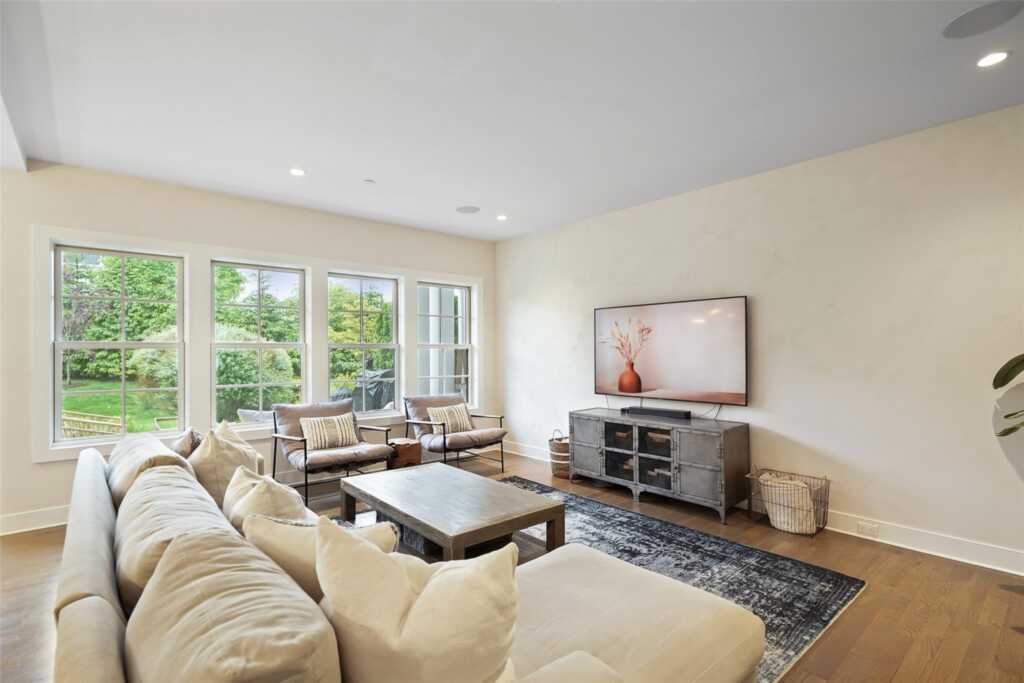 5 Rose Lane, Rye, NY 10573 - Photo 11 of 40