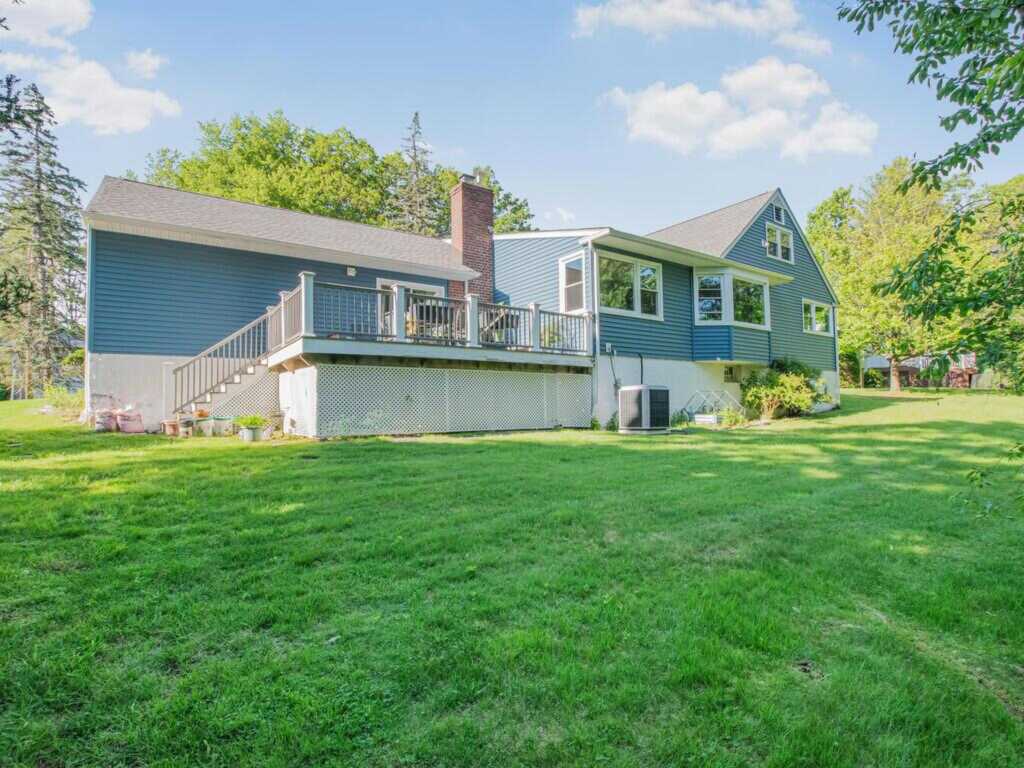 81 Winding Brook Road, New Rochelle, NY 10804 - Photo 25 of 37