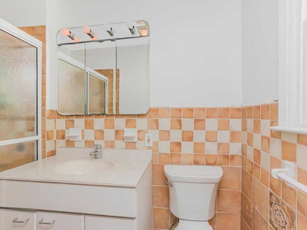 81 Winding Brook Road, New Rochelle, NY 10804 - Photo 33 of 37
