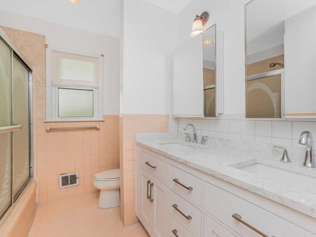 81 Winding Brook Road, New Rochelle, NY 10804 - Photo 34 of 37