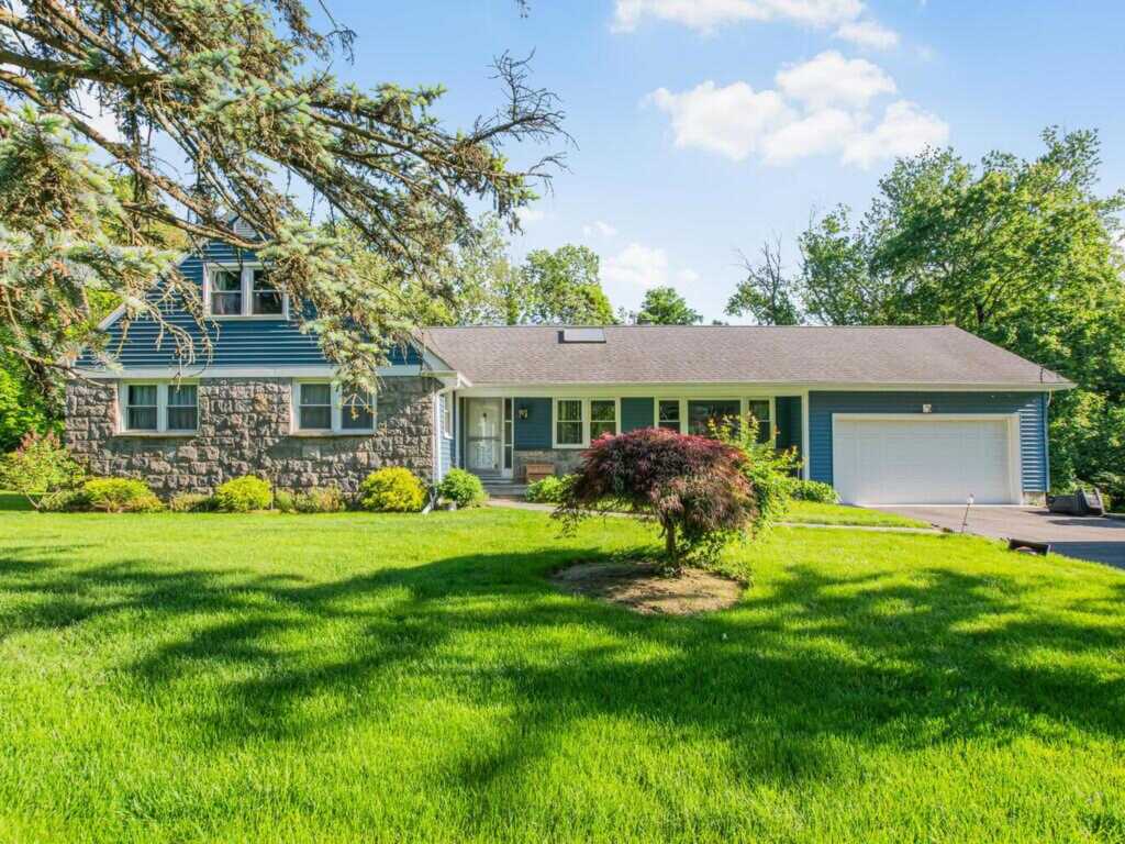 81 Winding Brook Road, New Rochelle, NY 10804 - Photo 36 of 37