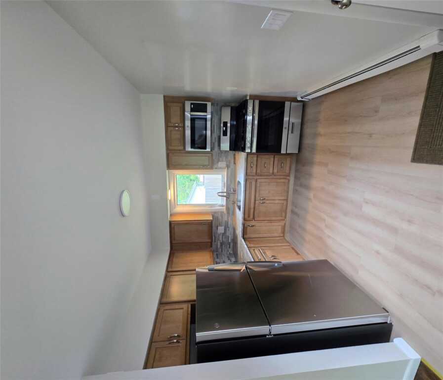 554 Kings Highway, Valley Cottage, NY 10989 - Photo 4 of 9