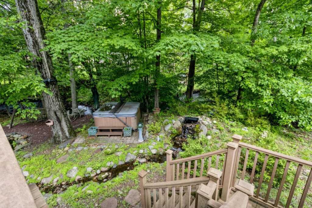 18 Norwood Place, Nanuet, NY 10954 - Photo 31 of 42