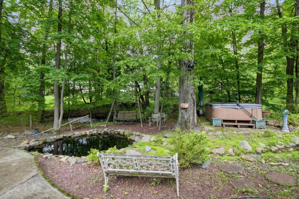 18 Norwood Place, Nanuet, NY 10954 - Photo 37 of 42