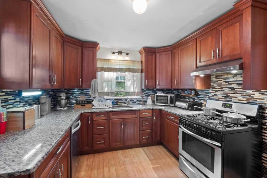 62 Buena Vista Road, New City, NY 10956 - Photo 10 of 34