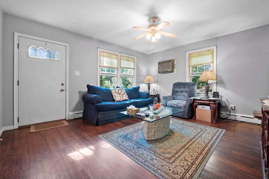 62 Buena Vista Road, New City, NY 10956 - Photo 5 of 34