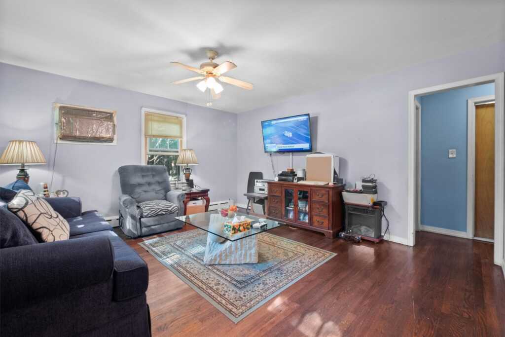 62 Buena Vista Road, New City, NY 10956 - Photo 6 of 34