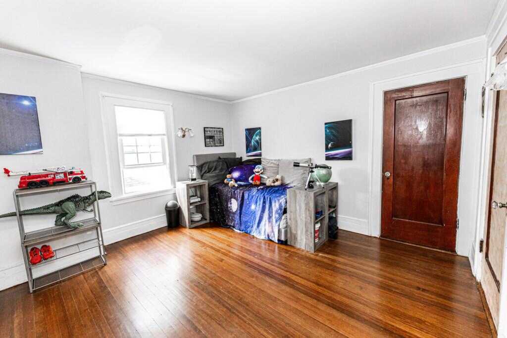 31 Heminway Avenue, New Rochelle, NY 10801 - Photo 32 of 44