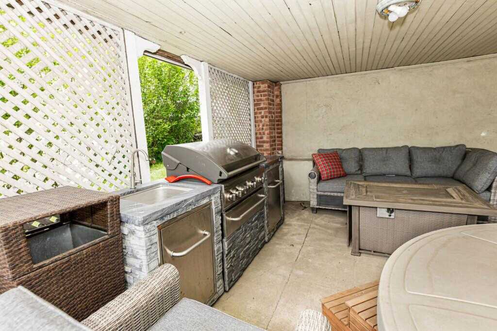 31 Heminway Avenue, New Rochelle, NY 10801 - Photo 43 of 44