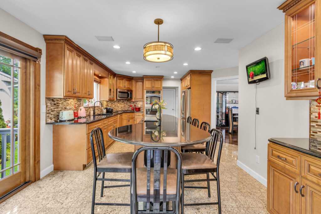 5 Deer Run, Rye, NY 10573 - Photo 12 of 49