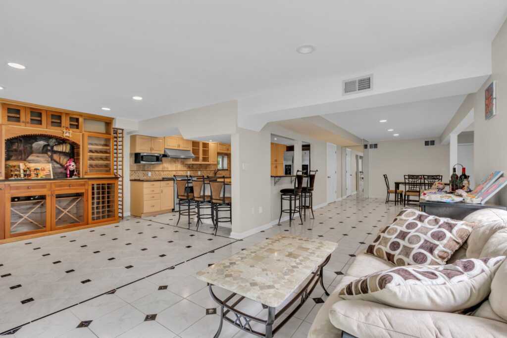 5 Deer Run, Rye, NY 10573 - Photo 32 of 49