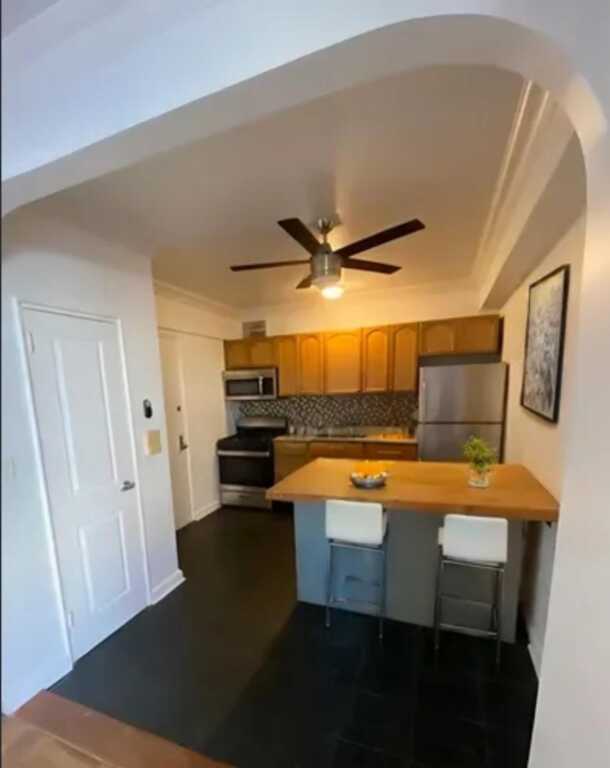 220 Pelham Road, Unit #3F, New Rochelle, NY 10805