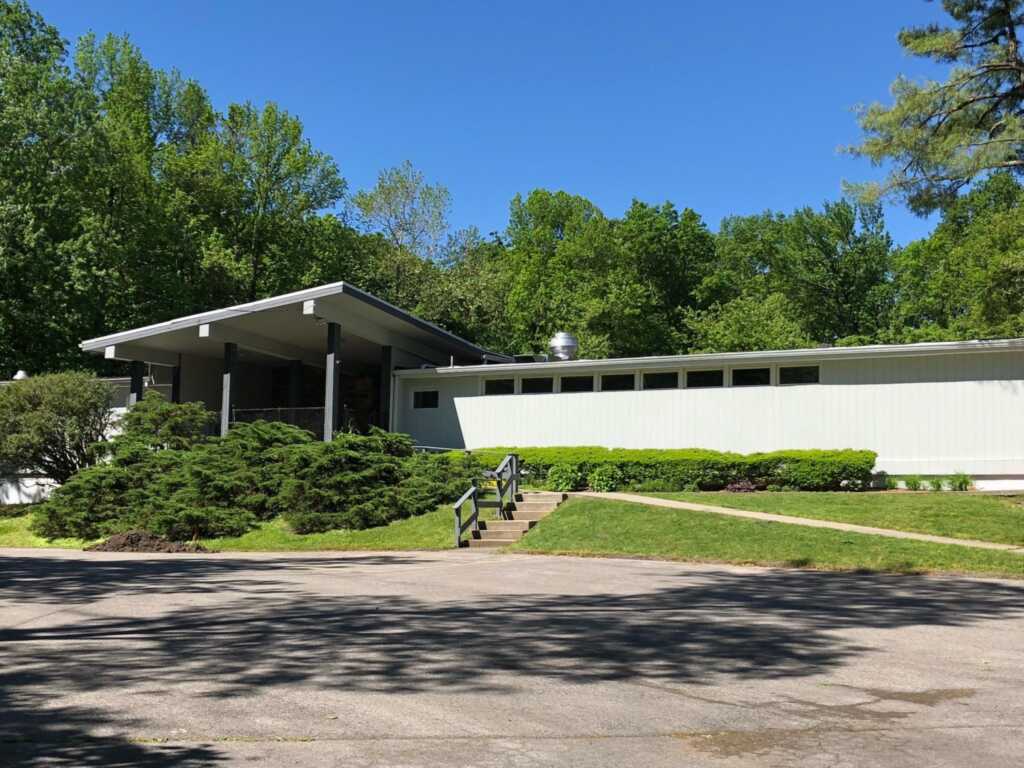 1 Meadowood Path, New Rochelle, NY 10804 - Photo 43 of 46