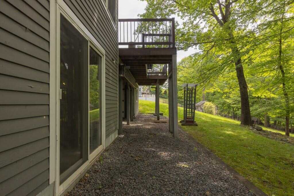 20 Hawk Nest Road, Stony Point, NY 10986 - Photo 31 of 34