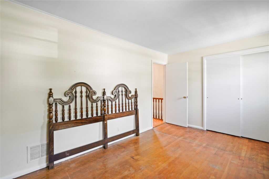 31 Westwood Avenue, New Rochelle, NY 10801 - Photo 14 of 27