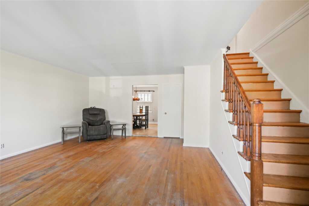 31 Westwood Avenue, New Rochelle, NY 10801 - Photo 5 of 27