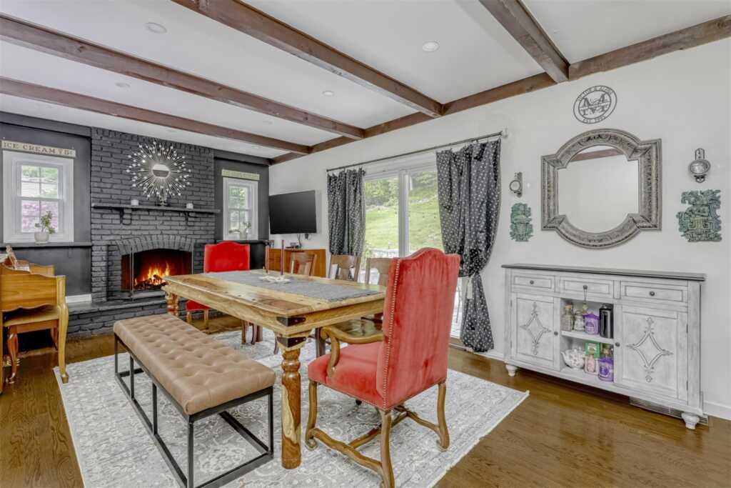 41 Gate Road, Suffern, NY 10901 - Photo 6 of 20