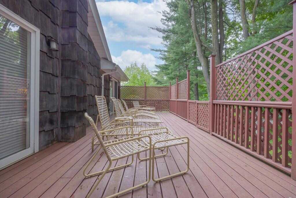 211 N Little Tor Road, New City, NY 10956 - Photo 10 of 36