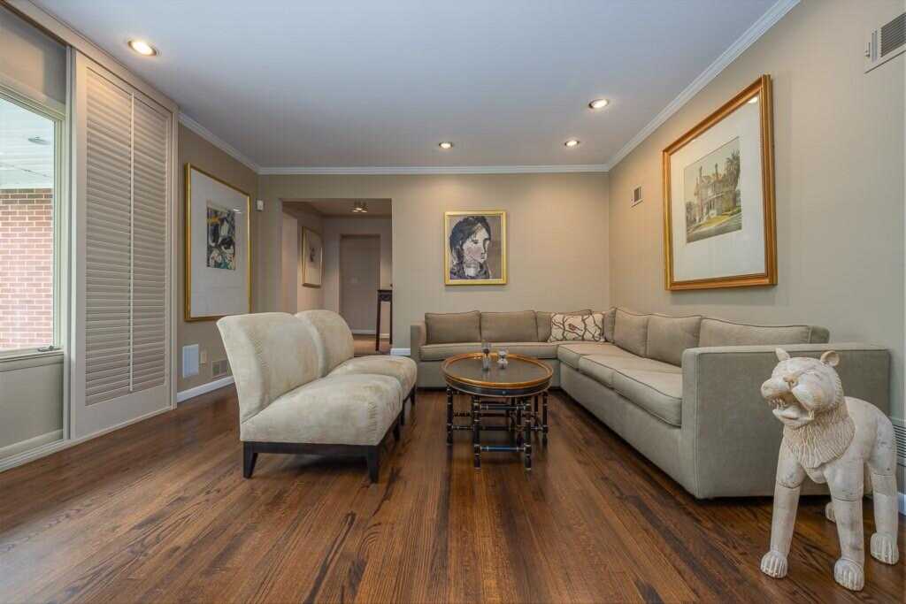 211 N Little Tor Road, New City, NY 10956 - Photo 16 of 36