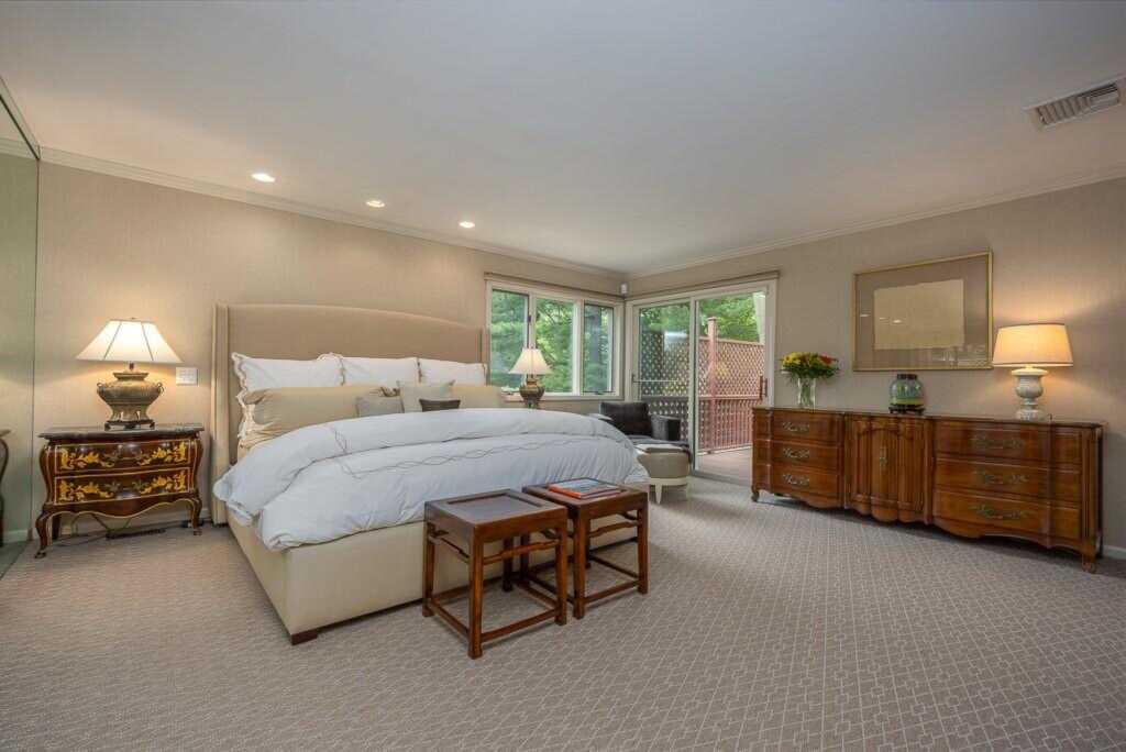 211 N Little Tor Road, New City, NY 10956 - Photo 28 of 36