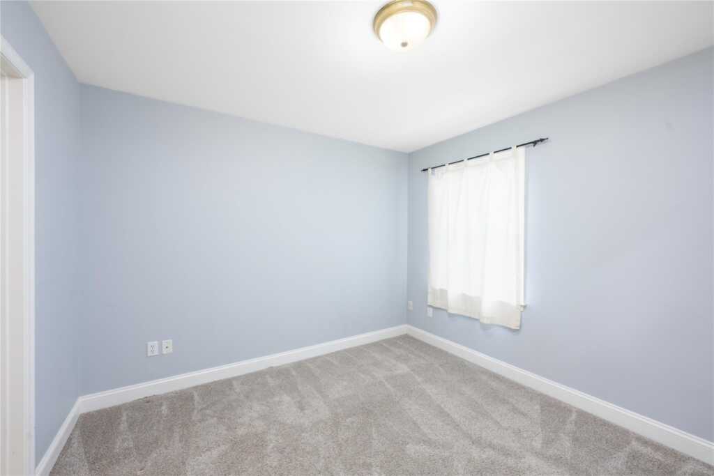 46 Mcguiness Lane, White Plains, NY 10605 - Photo 13 of 32