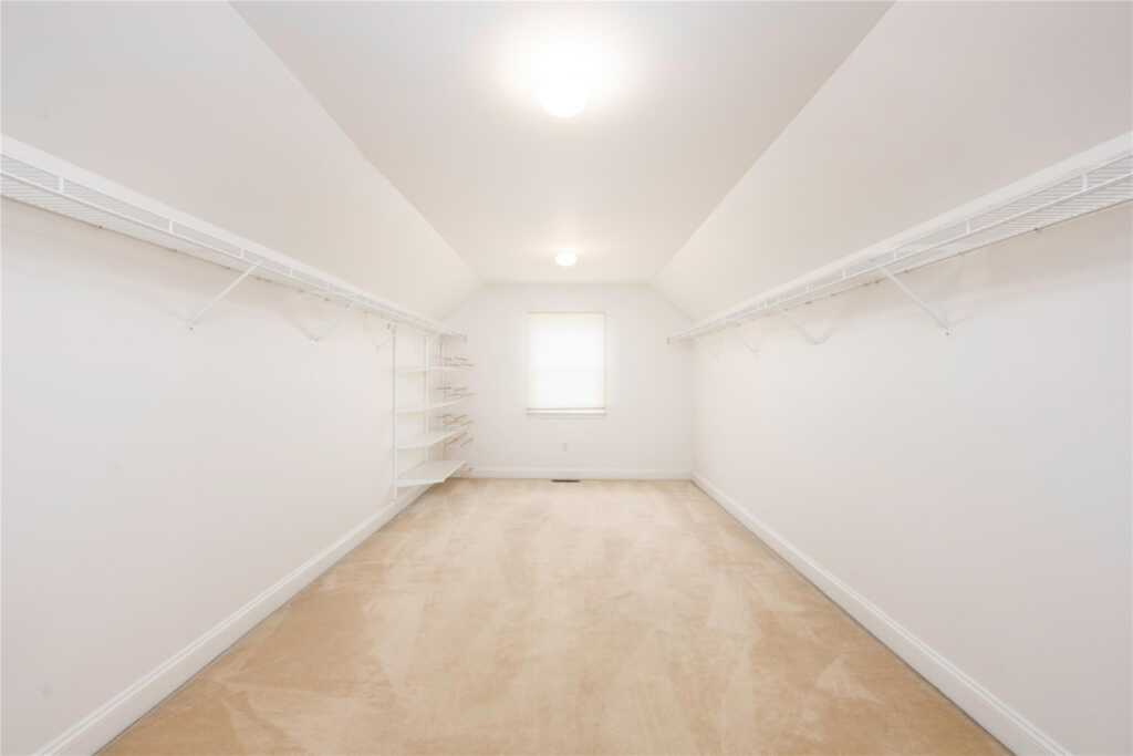 46 Mcguiness Lane, White Plains, NY 10605 - Photo 20 of 32