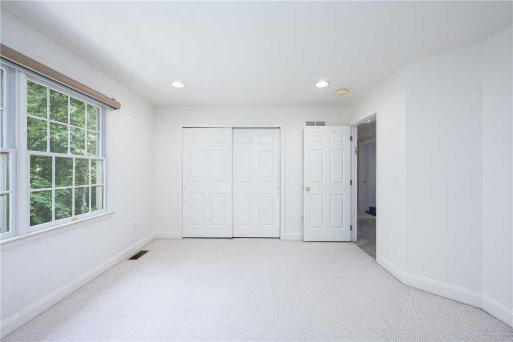46 Mcguiness Lane, White Plains, NY 10605 - Photo 24 of 32