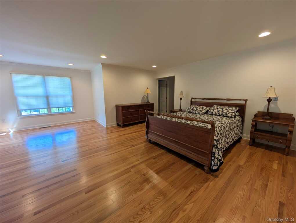 46 Mcguiness Lane, White Plains, NY 10605 - Photo 34 of 35