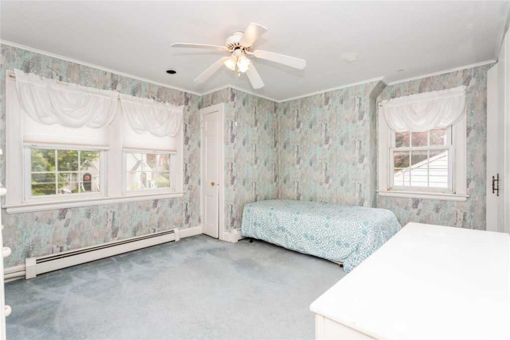 20 Harding Drive, New Rochelle, NY 10801 - Photo 18 of 33