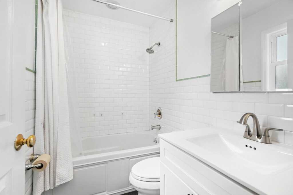 410 Hunter Street, Rye, NY 10543 - Photo 18 of 41