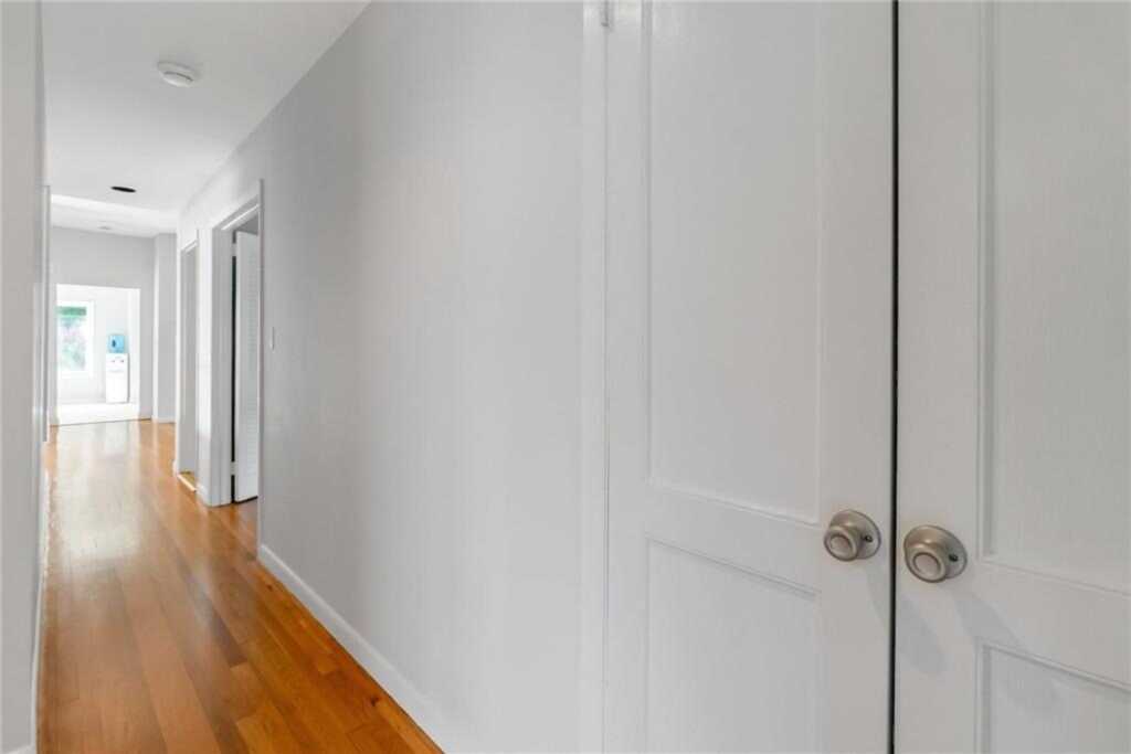 13 Dock Pathway, New Rochelle, NY 10801 - Photo 15 of 29