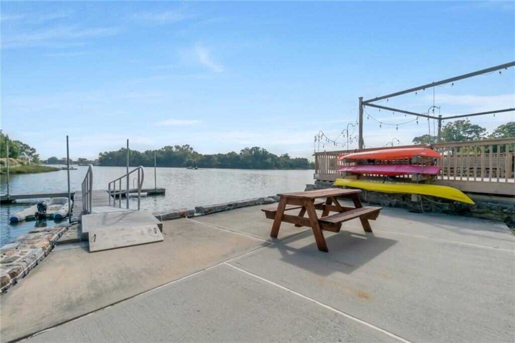 13 Dock Pathway, New Rochelle, NY 10801 - Photo 24 of 29