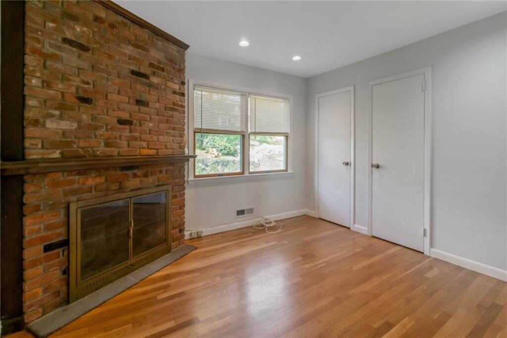 13 Dock Pathway, New Rochelle, NY 10801 - Photo 8 of 29