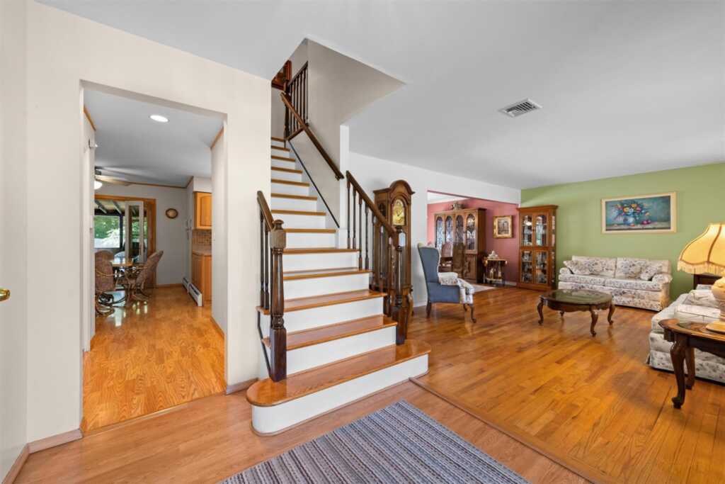35 Capt Faldermeyer Drive, Stony Point, NY 10980 - Photo 6 of 45