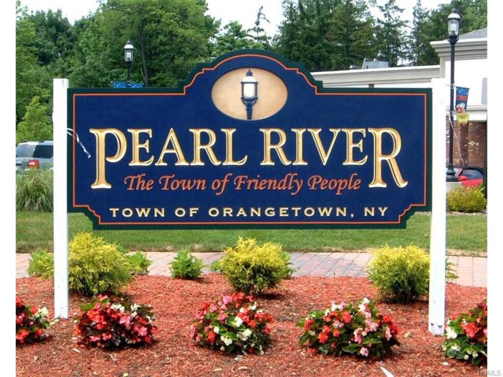 476 Middletown Road, Unit #1, Pearl River, NY 10965