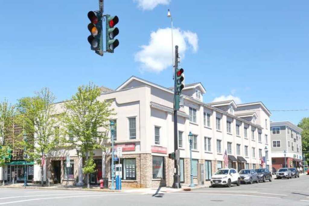 21 Central Avenue, Unit #302, Pearl River, NY 10965