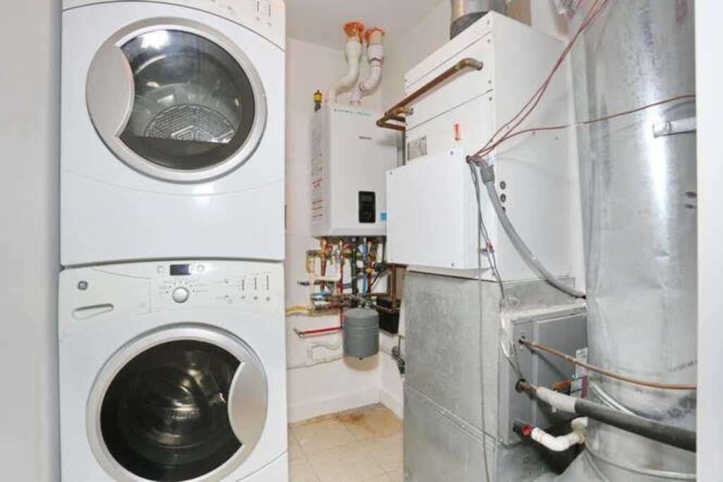 21 Central Avenue, Unit #204, Pearl River, NY 10965 - Photo 30 of 33