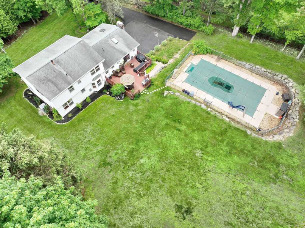 285 Willow Grove Road, Stony Point, NY 10980 - Photo 28 of 31