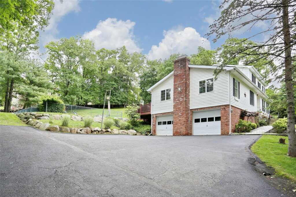 285 Willow Grove Road, Stony Point, NY 10980 - Photo 30 of 31