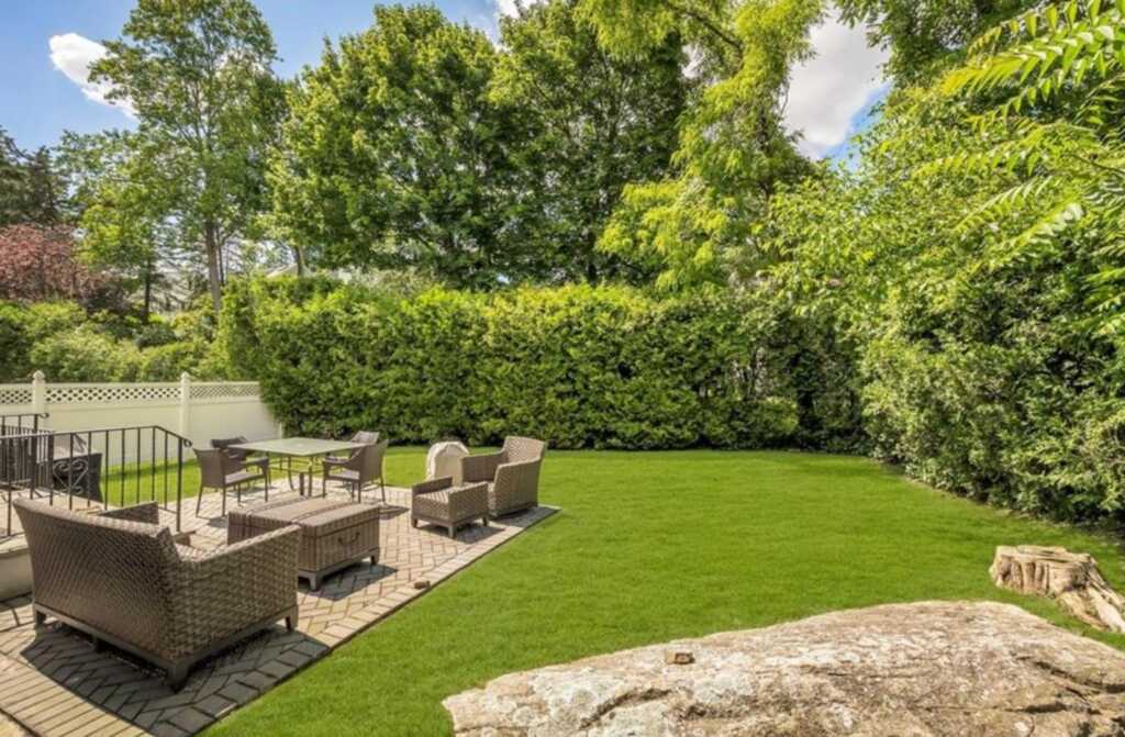 696 Ridgeway, White Plains, NY 10605 - Photo 7 of 11