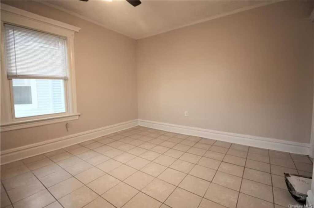 104 Sickles Ave, New Rochelle, NY 10801 - Photo 4 of 5
