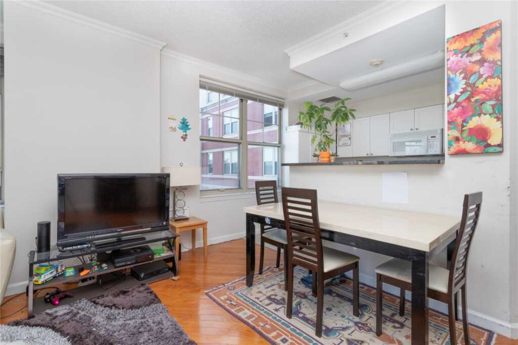 300 Mamaroneck Avenue, Unit #632, White Plains, NY 10605 - Photo 4 of 19
