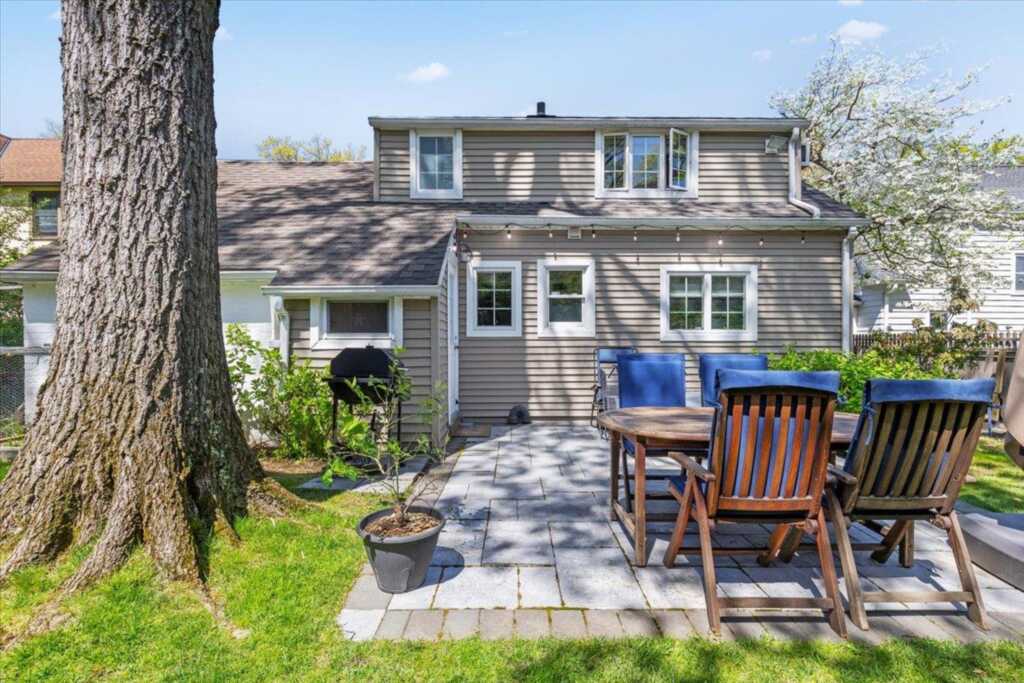 27 Smith Avenue, White Plains, NY 10605 - Photo 21 of 25