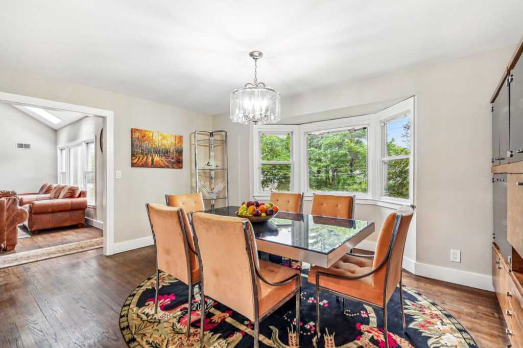 45 Rugby Road, New Rochelle, NY 10804 - Photo 8 of 50